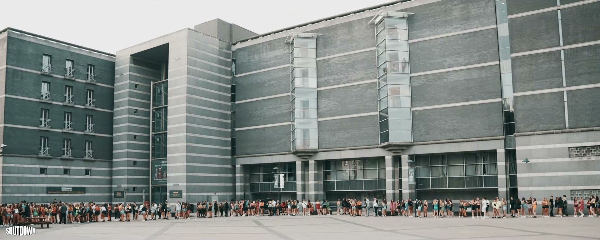 A long queue along the front of the Royal Armouries in Leeds for SHUTDOWN